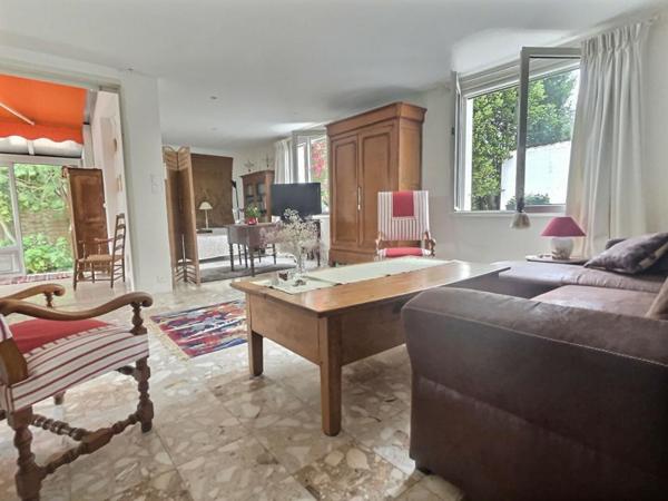 17480 - Maison de Charme 120 m2 - 4 pièce(s) - Le Château d'Oléron -