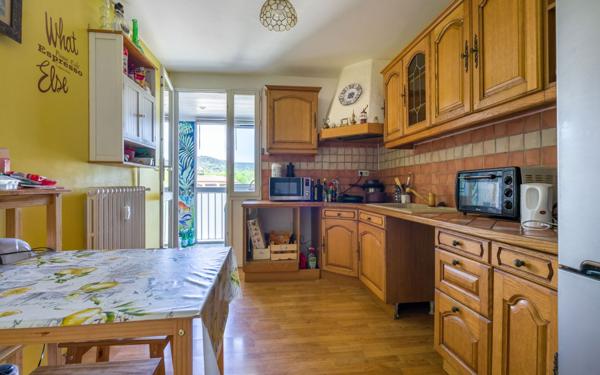 Appartement à vendre    4 pièces • 87 m2 Manosque