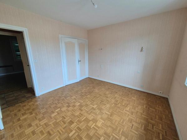 Maison à SURY-LE-COMTAL, 42450 - 6 pièces 150m²