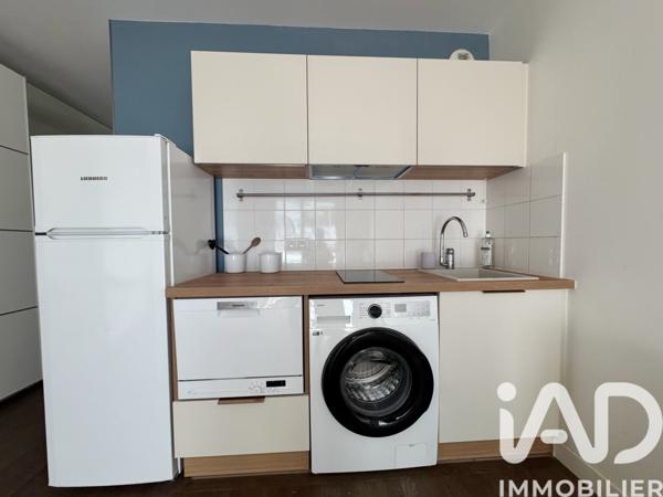 Location studio 27 m² Issy-les-Moulineaux