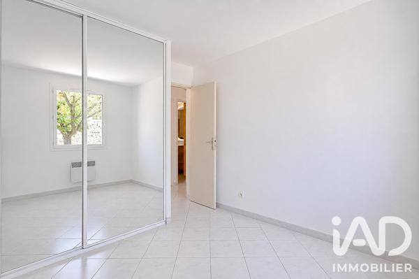 Maison à vendre 5 pièces 110 m² Cuges-les-Pins