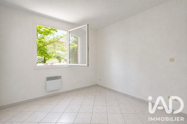 Maison à vendre 5 pièces 110 m² Cuges-les-Pins