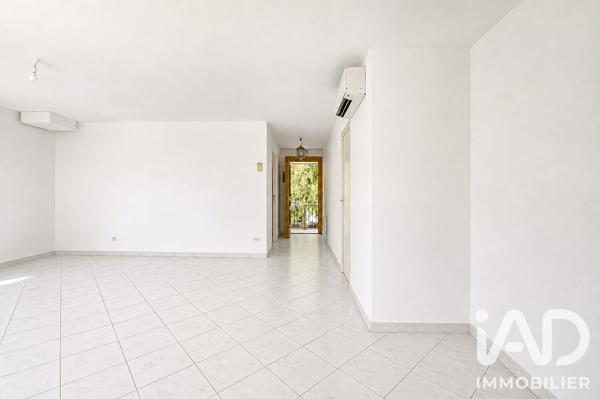 Maison à vendre 5 pièces 110 m² Cuges-les-Pins