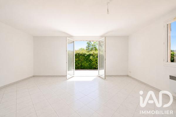 Maison à vendre 5 pièces 110 m² Cuges-les-Pins