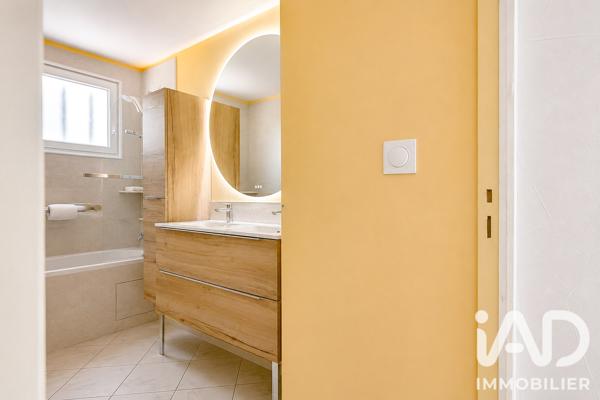 Maison à vendre 5 pièces 110 m² Cuges-les-Pins