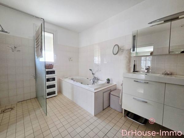Maison à vendre 6 pièces de 167 m²