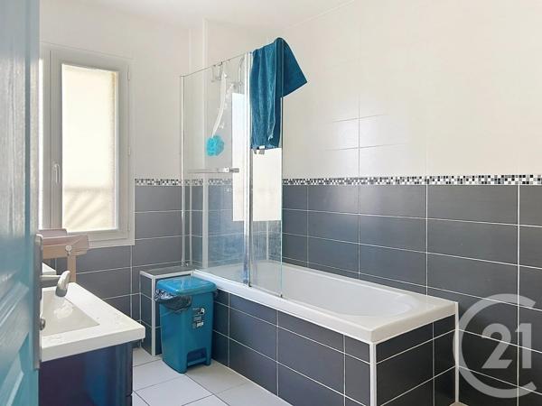 Maison à vendre  5 pièces - 134,45 m 2   CERET  - 66