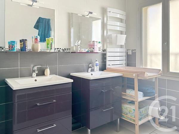 Maison à vendre  5 pièces - 134,45 m 2   CERET  - 66