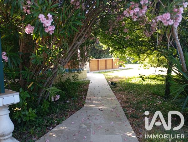 Maison à vendre 5 pièces 124 m² Camaret-sur-Aigues