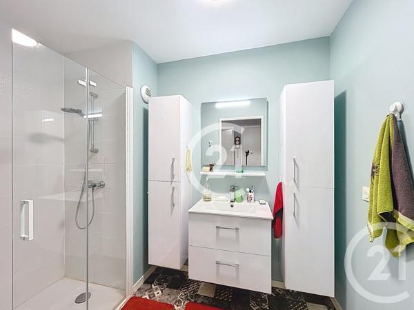 Appartement T3 à vendre  3 pièces - 60 m2 LE MESNIL ESNARD - 76