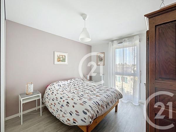 Appartement T3 à vendre  3 pièces - 60 m2 LE MESNIL ESNARD - 76