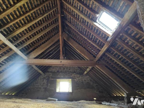 A rénover et à transformer, une loge en habitation