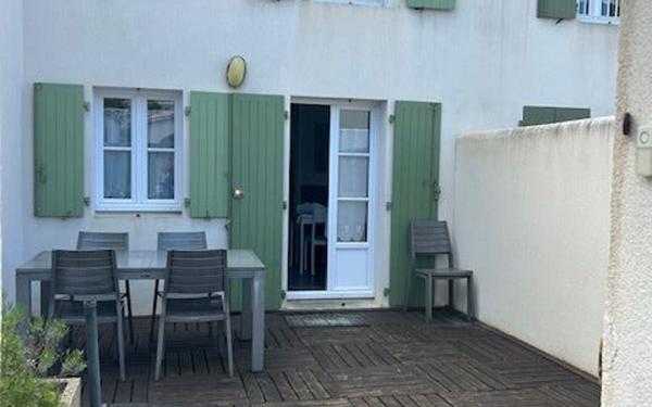 Maison à vendre    3 pièces • 46 m2 La Flotte