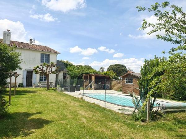 Maison charentaise Cozes 135 m²