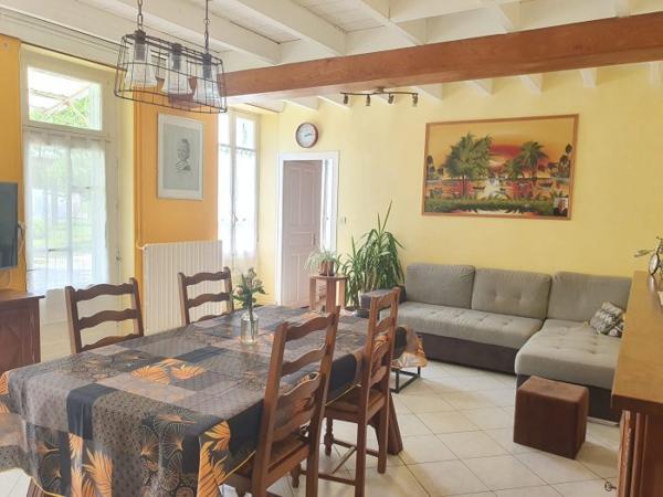 Maison charentaise Cozes 135 m²