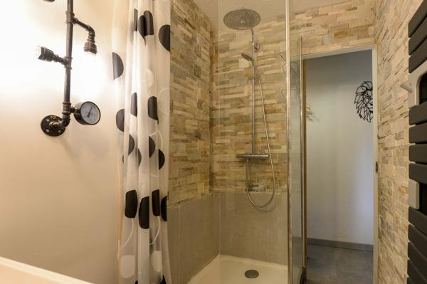 Appartement
         1 pièce
        - 30 m² 190 000 € *