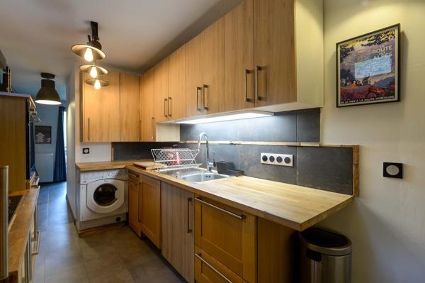 Appartement
         1 pièce
        - 30 m² 190 000 € *