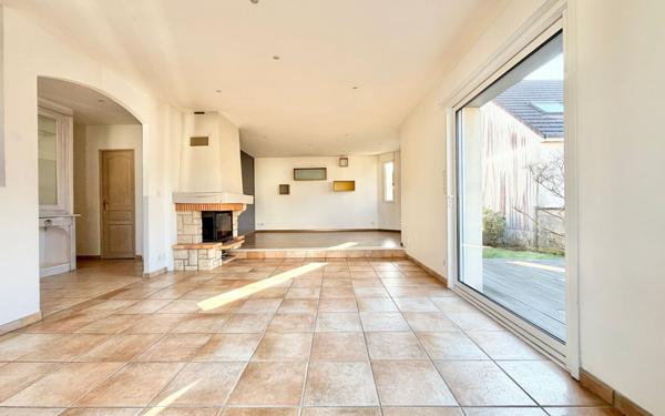 Maison à vendre    6 pièces • 169 m2 Chartres