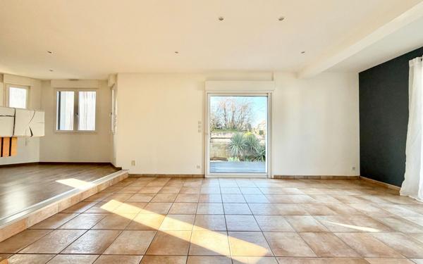 Maison à vendre    6 pièces • 169 m2 Chartres