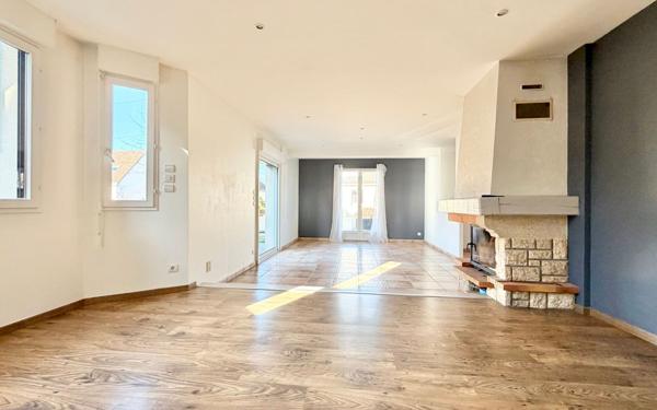 Maison à vendre    6 pièces • 169 m2 Chartres