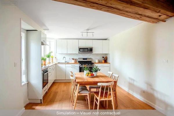 Maison de ville à vendre à Le Lude dans la Sarthe (72800), ref : 13861/1672