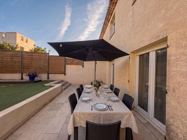 Les-Pennes-Mirabeau - Maison  5 pièces d'environ 96m²  avec piscine, jardin, climatisation, secteur calme