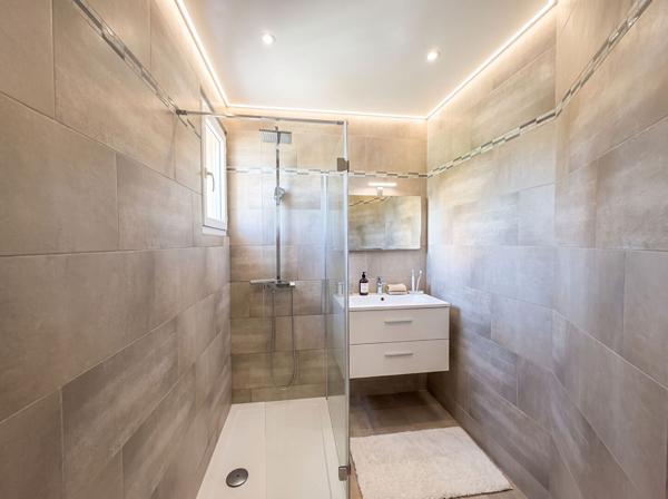 Les-Pennes-Mirabeau - Maison  5 pièces d'environ 96m²  avec piscine, jardin, climatisation, secteur calme