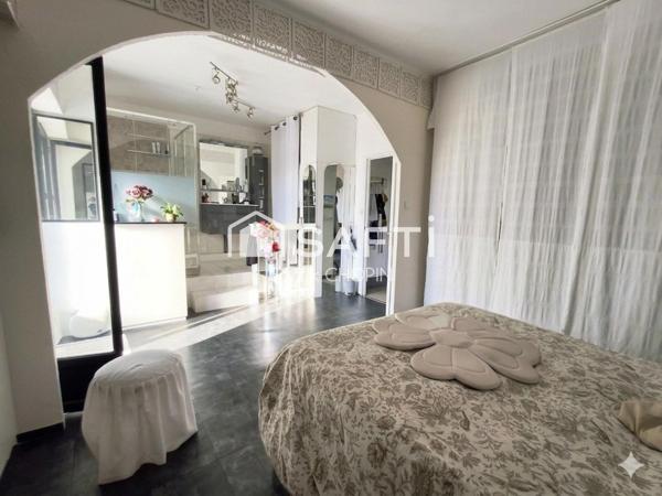 Bel appartement T5 vue sur la rade de Toulon