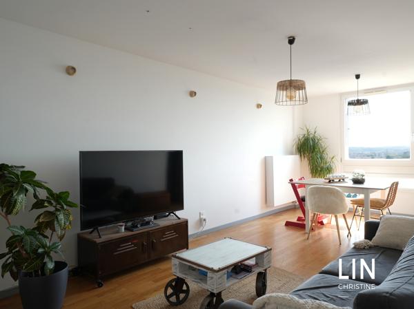 Appartement
         4 pièces
        - 78 m² Exclusivité 175 000 € *