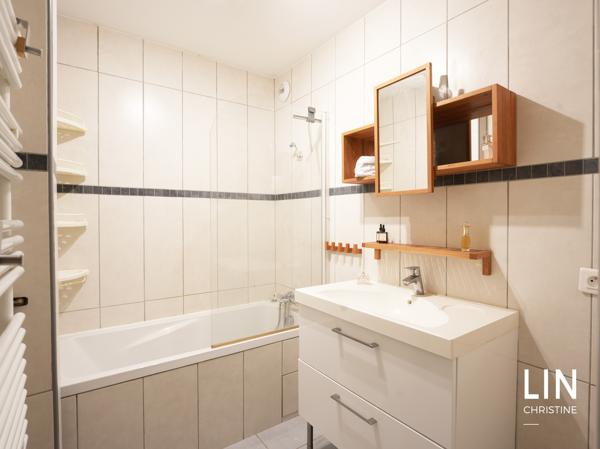 Appartement
         4 pièces
        - 78 m² Exclusivité 175 000 € *