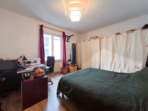 A VENDRE - QUARTIER LUTIN /VICTOR HUGO - MAISON 2 CHAMBRES ET EXTERIEUR