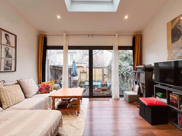 A VENDRE - QUARTIER LUTIN /VICTOR HUGO - MAISON 2 CHAMBRES ET EXTERIEUR