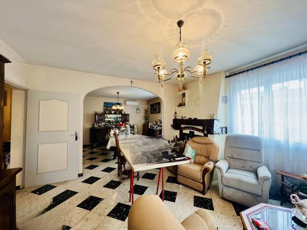 Ensemble Immobilier  A Fort Potentiel sur St Juery