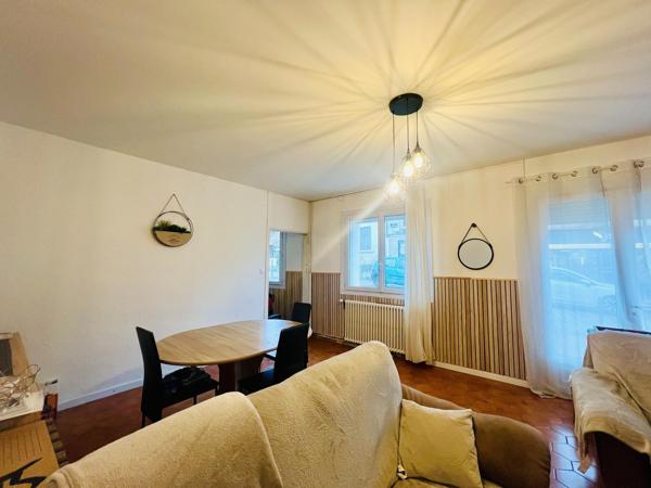 Ensemble Immobilier  A Fort Potentiel sur St Juery