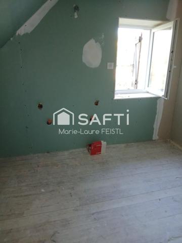 Maison à finir, nature, dépendances, fort potentiel