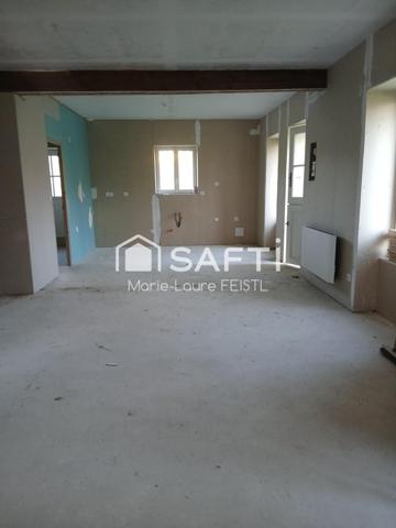 Maison à finir, nature, dépendances, fort potentiel