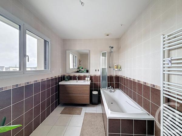 Maison à vendre  6 pièces - 155,07 m2 PLOUMAGOAR - 22