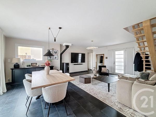 Maison à vendre  6 pièces - 155,07 m2 PLOUMAGOAR - 22