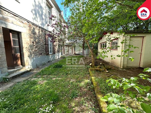 Rennes - Manoir XVIIIe, dernier étage, T2 plein de charme