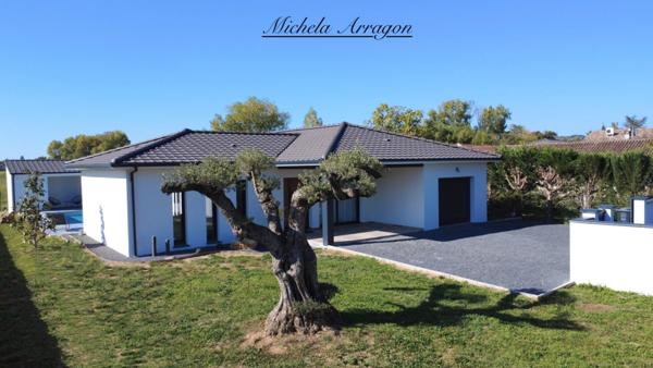 Maison contemporaine 141 m² avec piscine & pool house sur 900 m² 5 pièces VILLENEUVE SUR LOT (47)