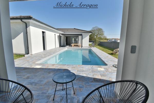 Maison contemporaine 141 m² avec piscine & pool house sur 900 m² 5 pièces VILLENEUVE SUR LOT (47)