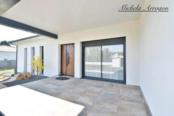 Maison contemporaine 141 m² avec piscine & pool house sur 900 m² 5 pièces VILLENEUVE SUR LOT (47)