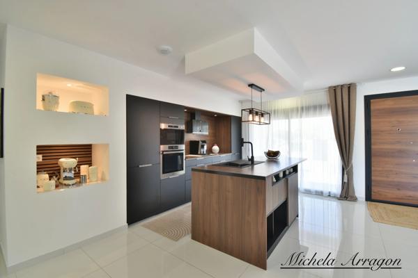 Maison contemporaine 141 m² avec piscine & pool house sur 900 m² 5 pièces VILLENEUVE SUR LOT (47)