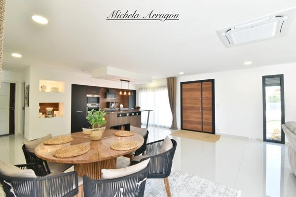 Maison contemporaine 141 m² avec piscine & pool house sur 900 m² 5 pièces VILLENEUVE SUR LOT (47)