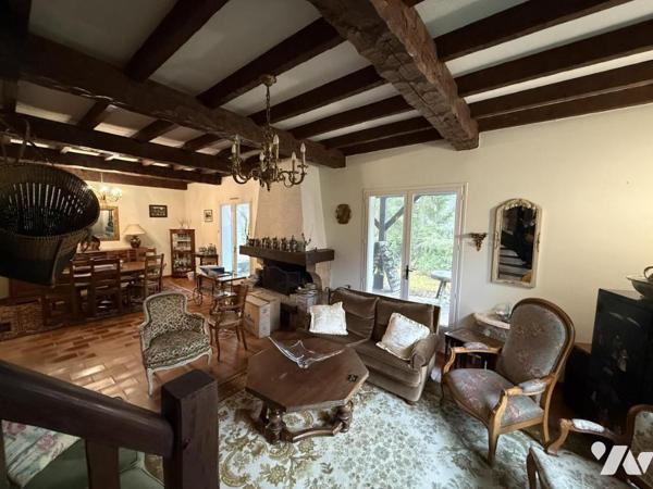 PARGNY LES REIMS- Maison T6 de 159m2 + 52m2 à aménager sur 3513m2 de terrain.