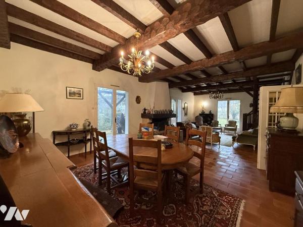 PARGNY LES REIMS- Maison T6 de 159m2 + 52m2 à aménager sur 3513m2 de terrain.