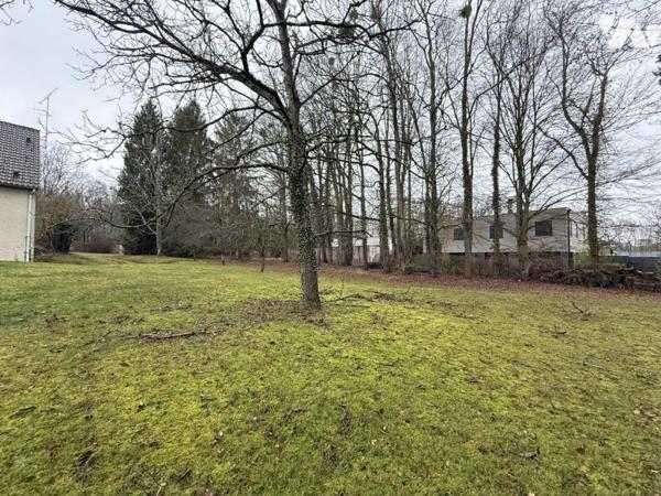 PARGNY LES REIMS- Maison T6 de 159m2 + 52m2 à aménager sur 3513m2 de terrain.