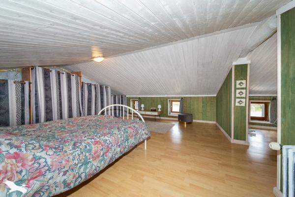 Maison à vendre |  Donnezac |  6 pièces | 200 m²