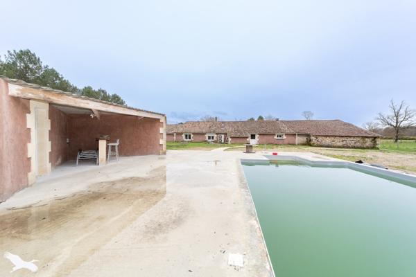 Maison à vendre |  Donnezac |  6 pièces | 200 m²