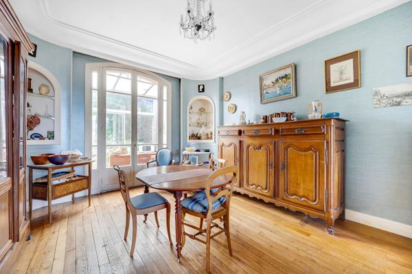 SEVRES RIVE DROITE - Maison de charme €1 350 000 ** - Référence 589-S
